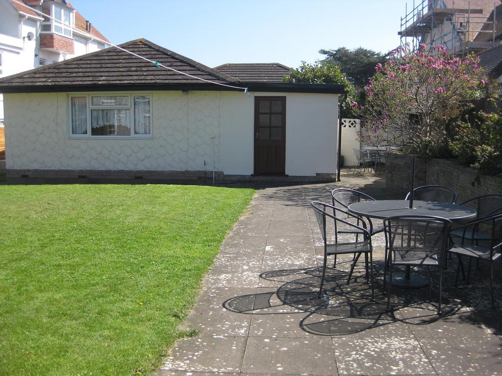 The Ashmount Hotel Rhos-on-Sea Bagian luar foto